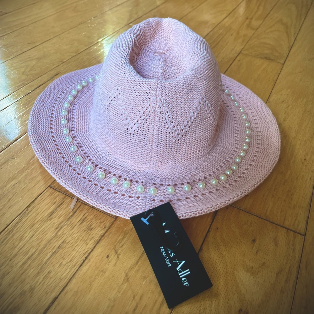 Marcus Adler pink hat